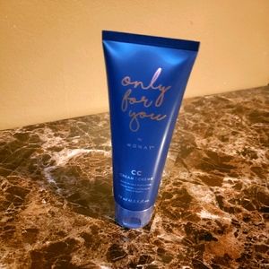 Monat CC Cream